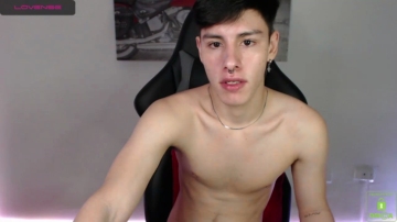 Honey_Bunss  16-07-2021 video strapon